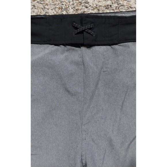 Manduka Shorts Yoga Stretch Athletic Gray Polyester Spandex Men’s XL - Picture 2 of 6